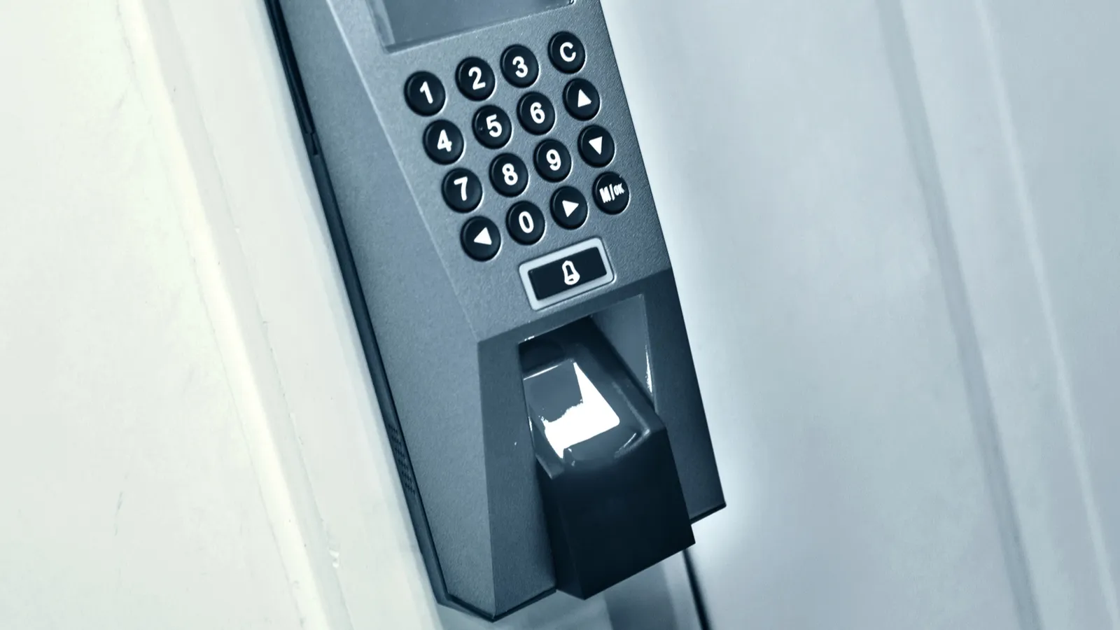 Should you switch to a smart lock or stay with your keys?