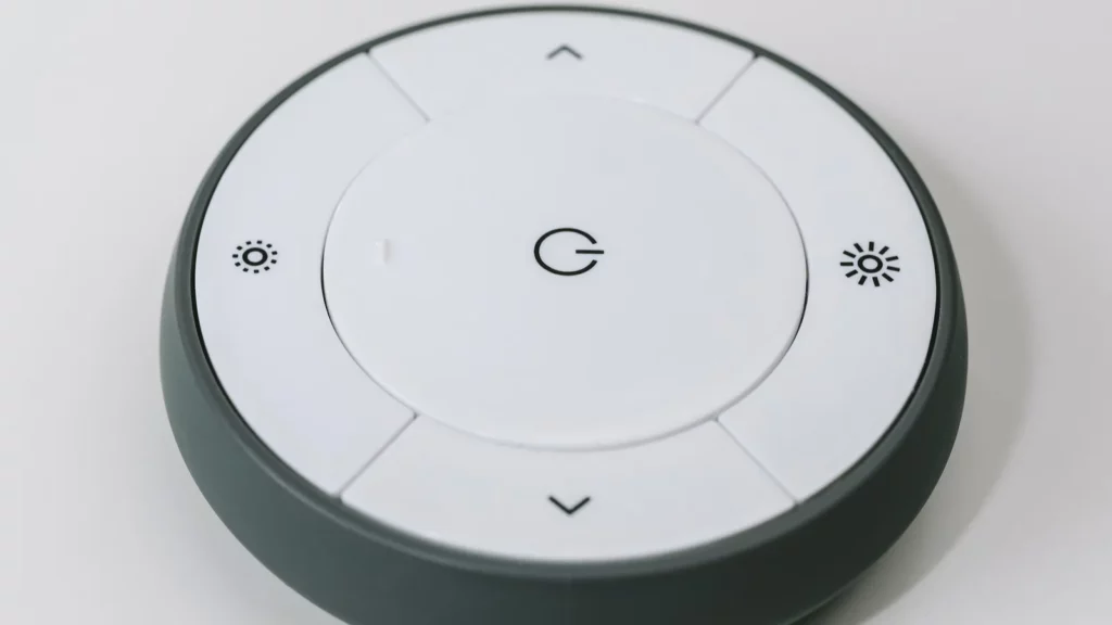 A close up image of IKEA light system. 