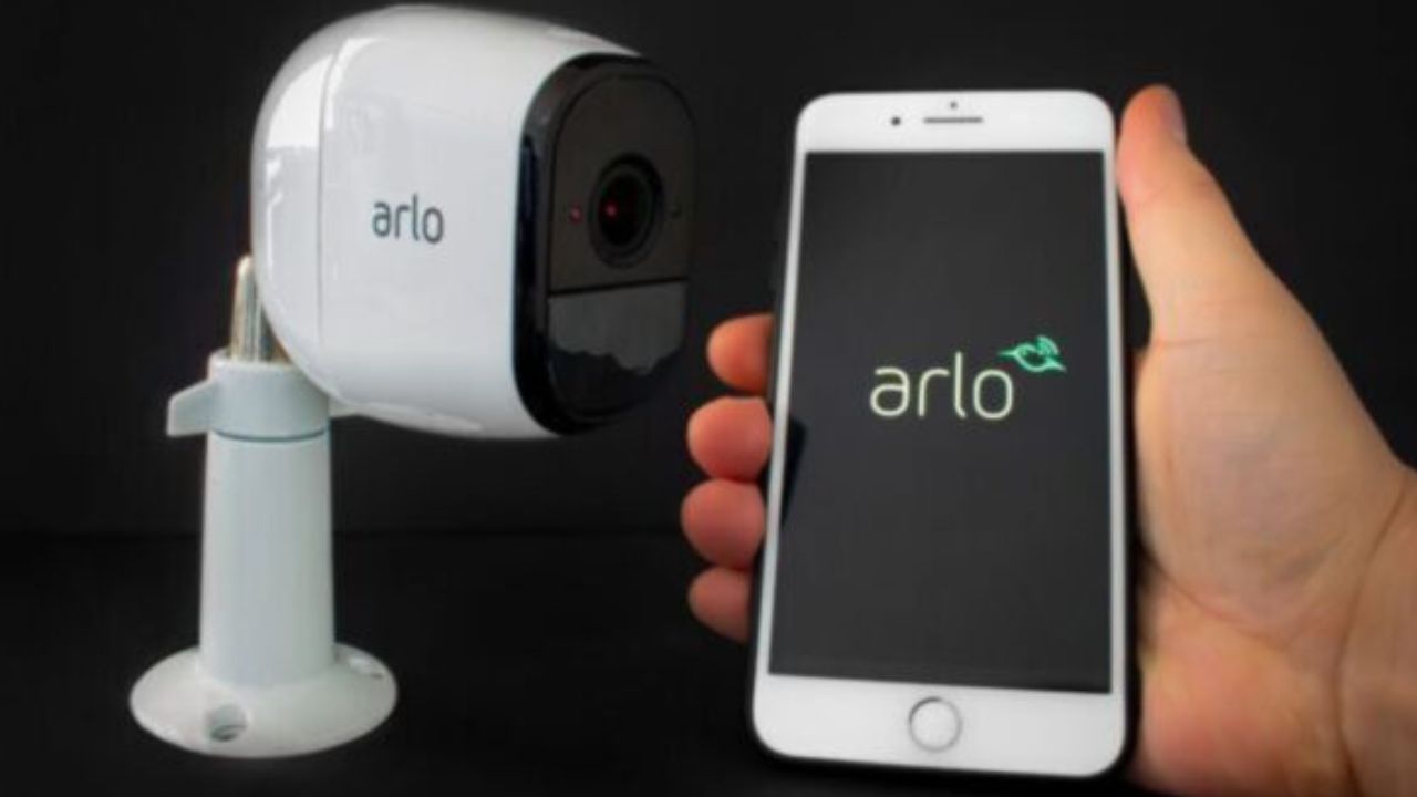 Arlo just added an SOS button that could save seconds during a home emergency