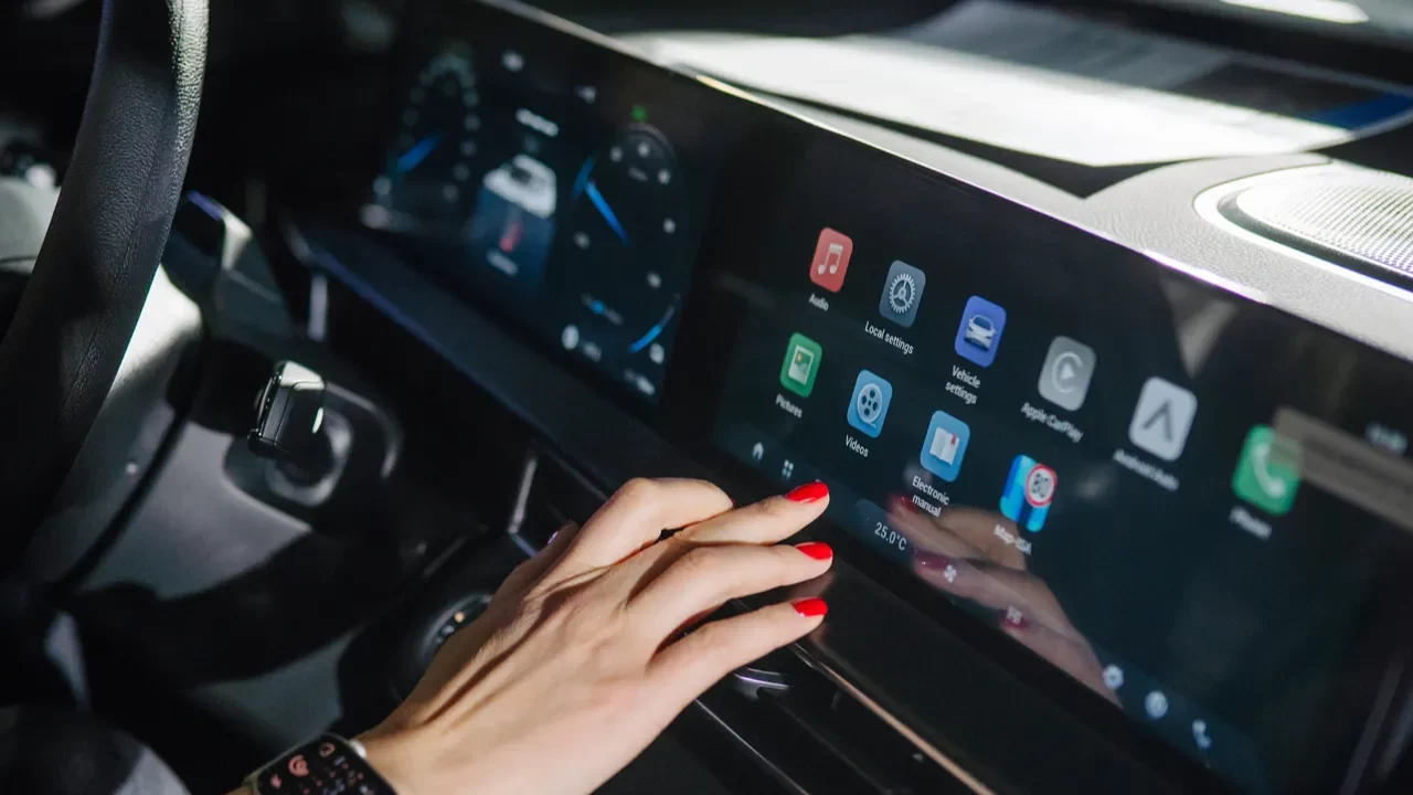 Samsung SmartThings now lets Hyundai and Kia drivers control home from the dashboard