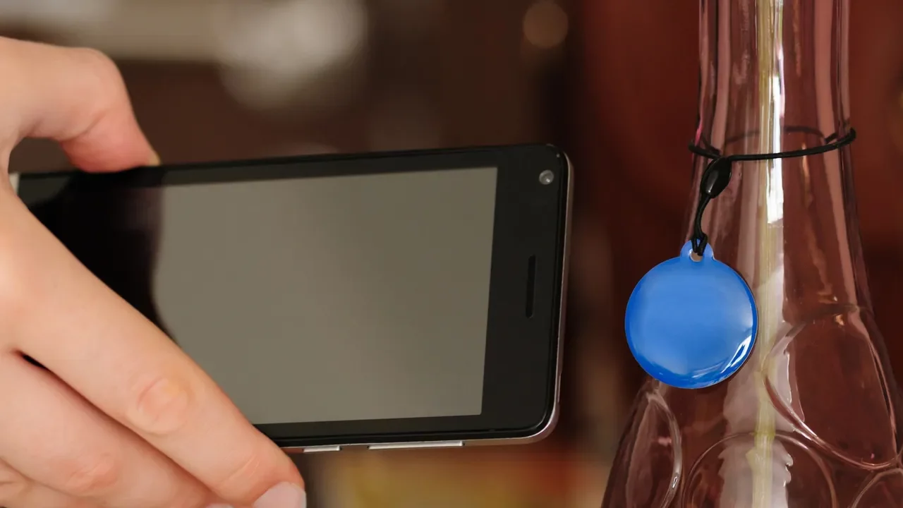 7 NFC tag hacks make Home Assistant smarter without extra devices